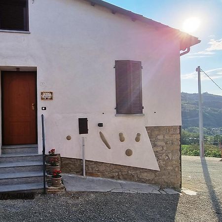 Ca Ed Giuanoto Apartment Santo Stefano Belbo Luaran gambar