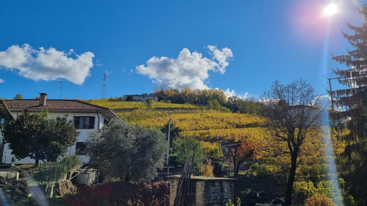 Ca Ed Giuanoto Apartment Santo Stefano Belbo Luaran gambar