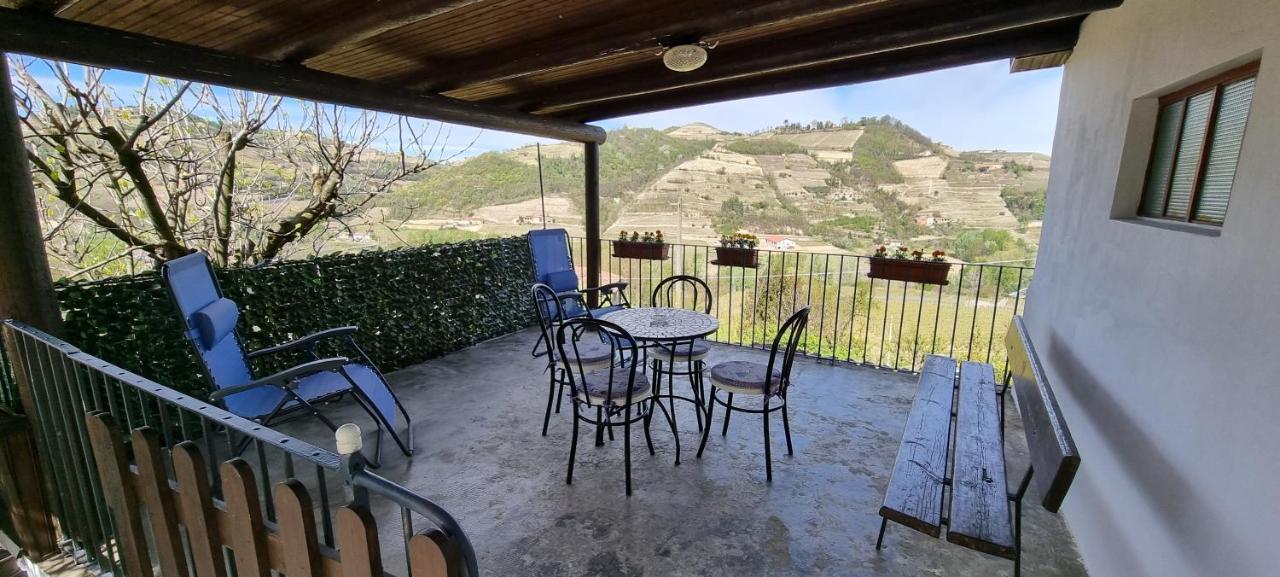 Ca Ed Giuanoto Apartment Santo Stefano Belbo Luaran gambar