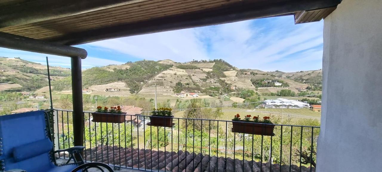 Ca Ed Giuanoto Apartment Santo Stefano Belbo Luaran gambar